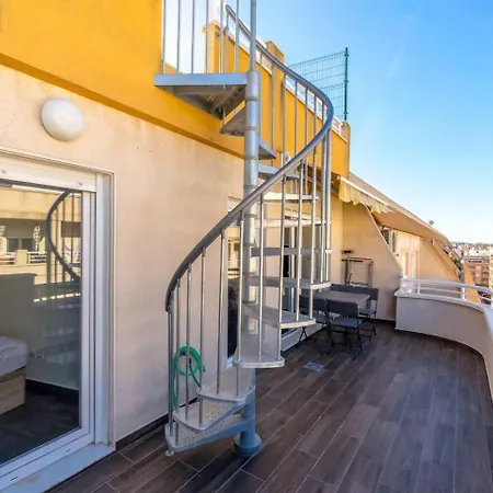 Vivienda Moderna En El Centro De Torrevieja