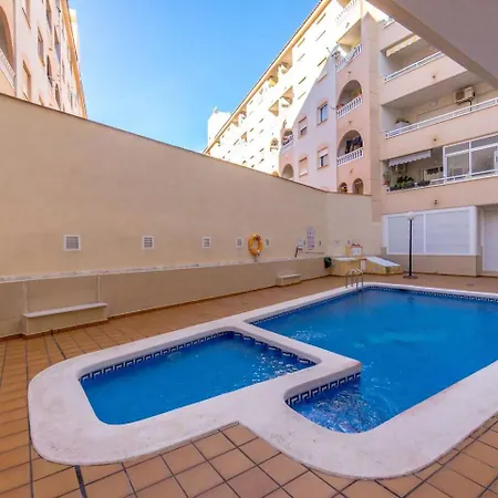 Vivienda Moderna En El Centro De *